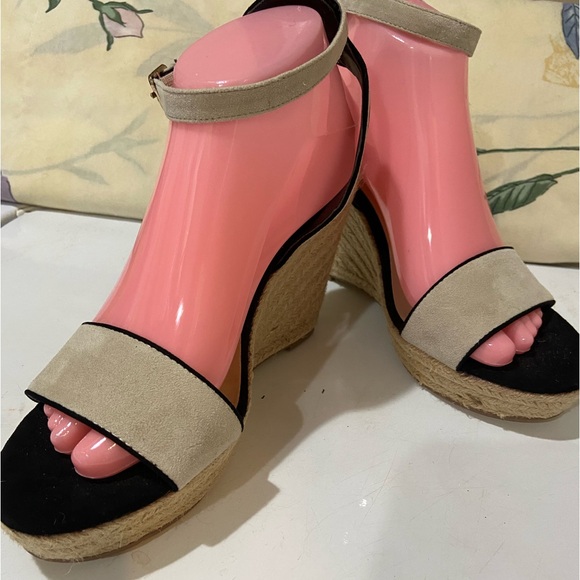 Saks Fifth Ave Espadrille Wedge Sandal size 9.5 - Picture 1 of 9
